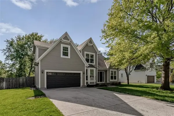 15216 Woodson Street, Overland Park, KS 66223