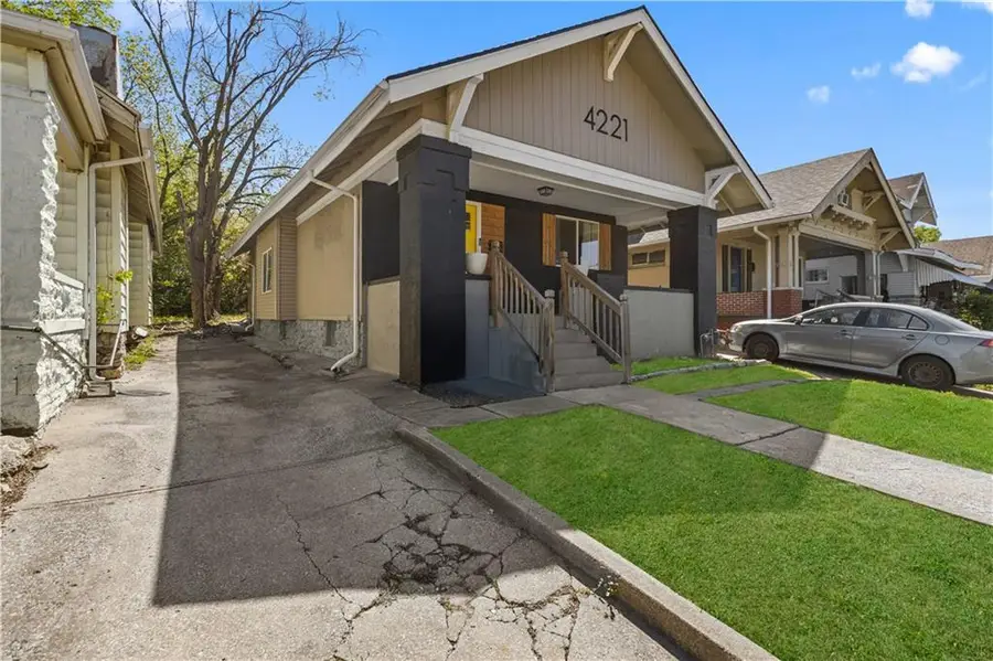 4221 Prospect Avenue, Kansas City, MO 64130 - #2