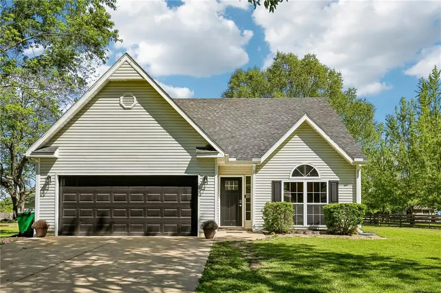 204 E 8th Street, Adrian, MO 64720 - #2