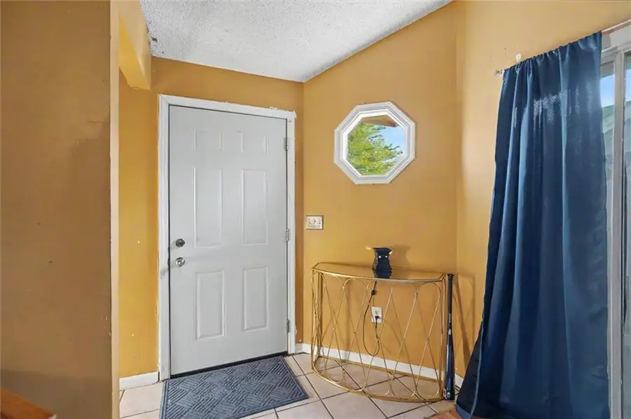 4013 Overland Drive, Lawrence, KS 66049 - #3