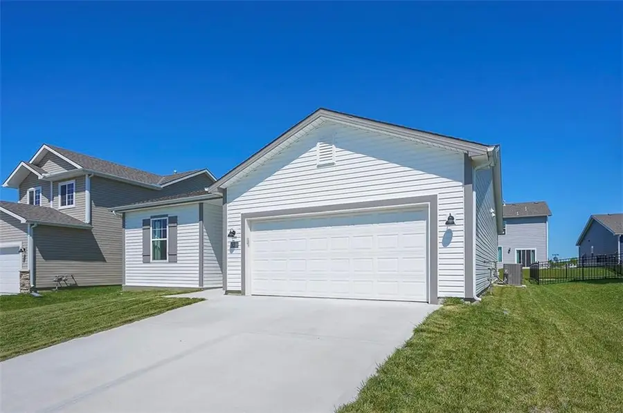 27018 E Sycamore Street, Lees Summit, MO 64086 - #3