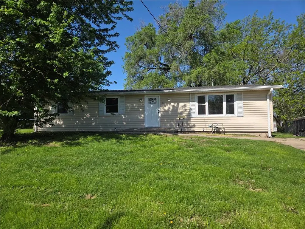 216 Williams Street, Chillicothe, MO 64601 - #1