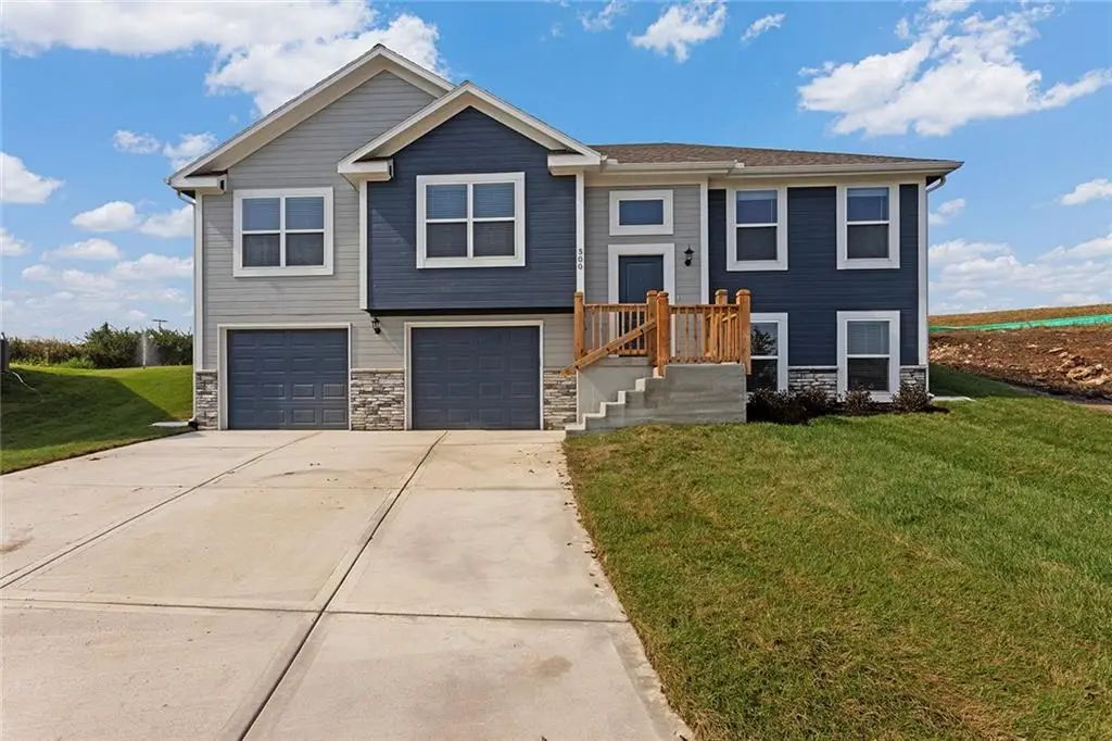 607 Foxglove Lane, Raymore, MO 64083 - #1