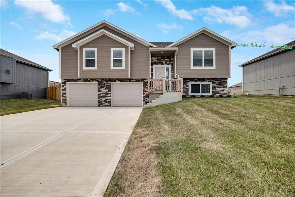 611 Foxglove Lane, Raymore, MO 64083 - #1