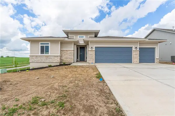 16396 Craig Street, Basehor, KS 66007