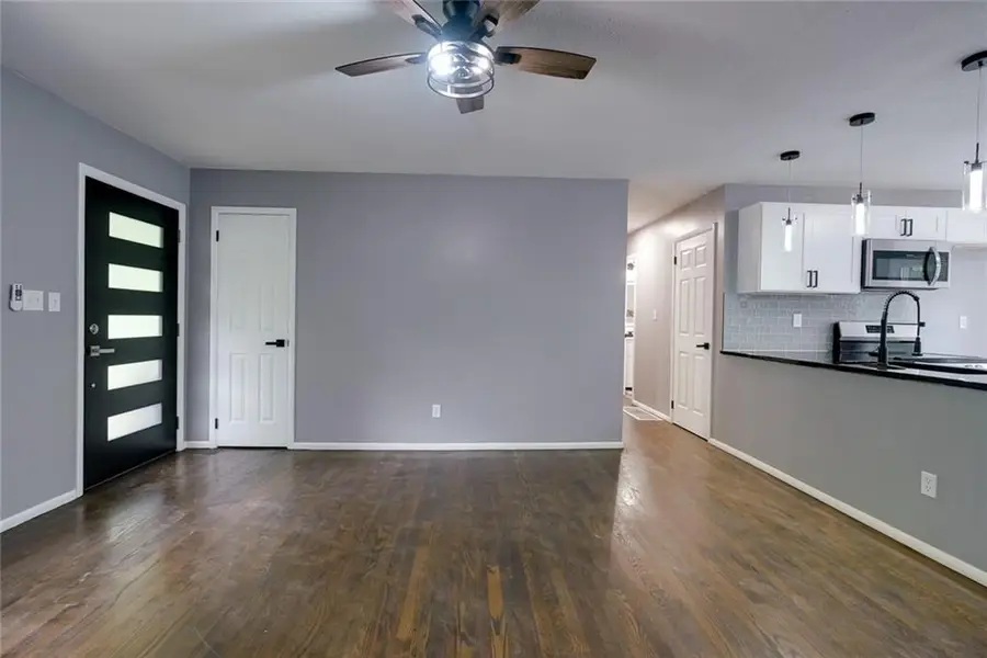 17804 E Greentree Avenue, Independence, MO 64057 - #3