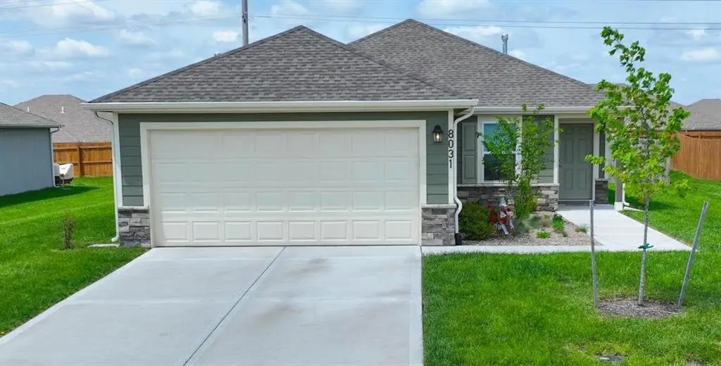 8031 SE 5th Street, Blue Springs, MO 64014 - #1