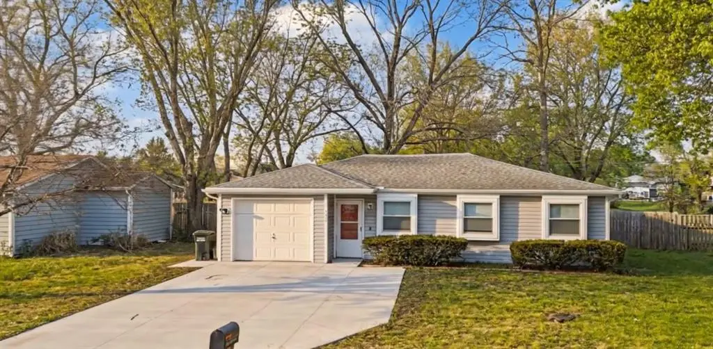 3804 Shadybrook Lane, Lawrence, KS 66047 - #1