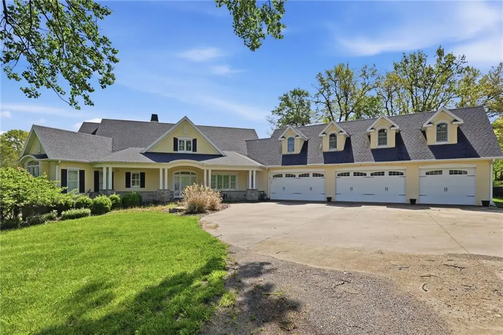 1850 Lake Viking Terrace, Gallatin, MO 64640 - #1