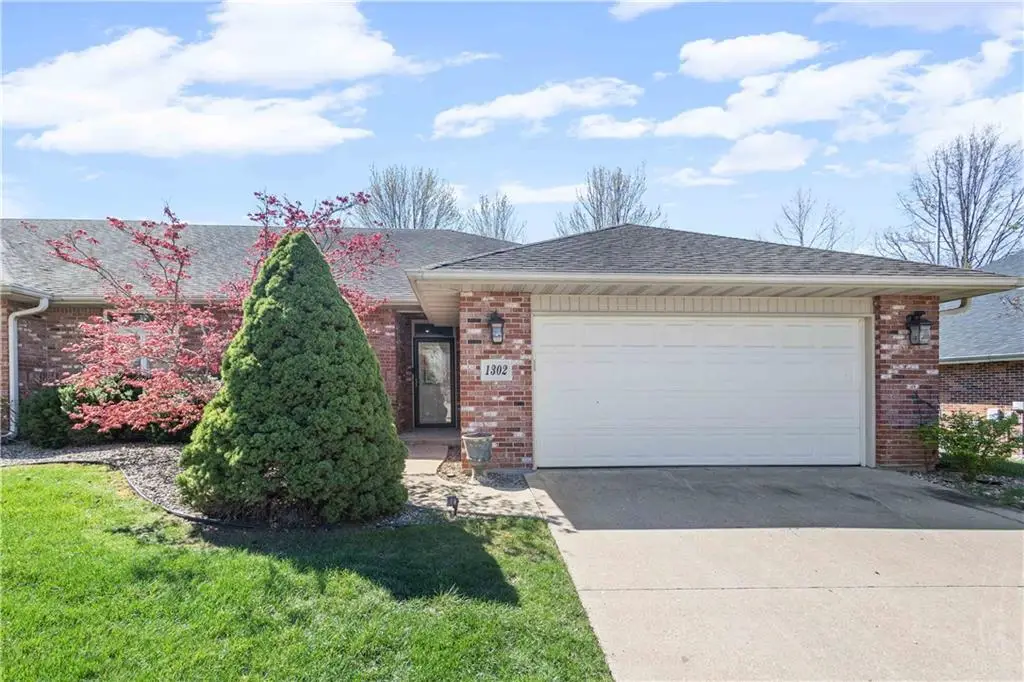 1302 Sedona Villas Drive, Columbia, MO 65203 - #1