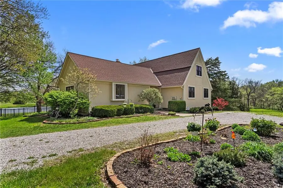 22800 W 246th Street, Paola, KS 66071 - #3