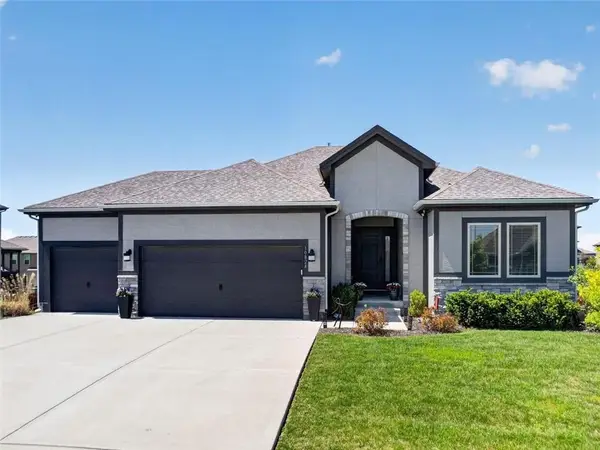 10824 N Crystal Avenue, Kansas City, MO 64156