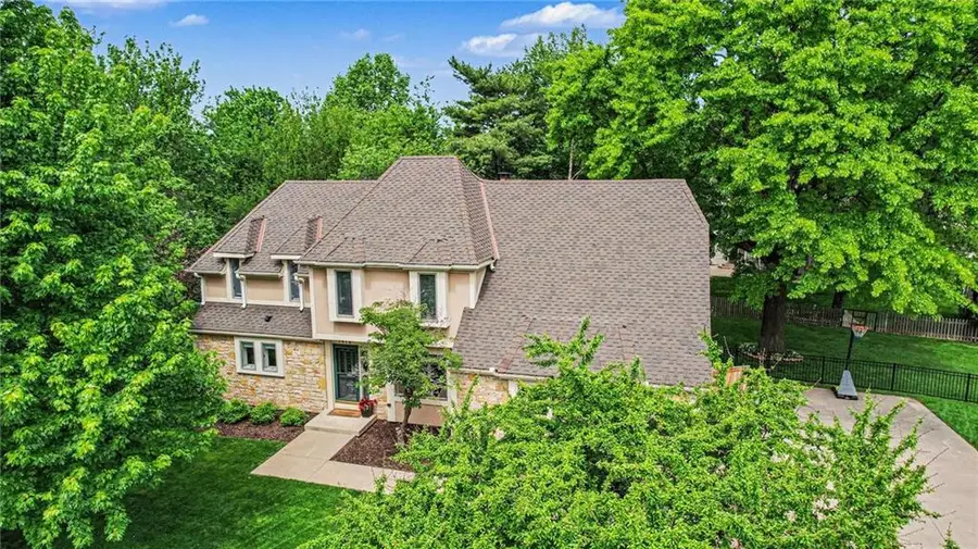 3416 W 123 Street, Leawood, KS 66209 - #3