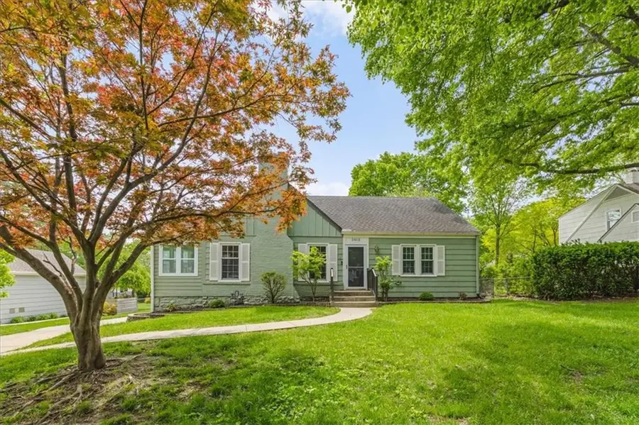 2813 W 51st Street, Westwood, KS 66205 - #2