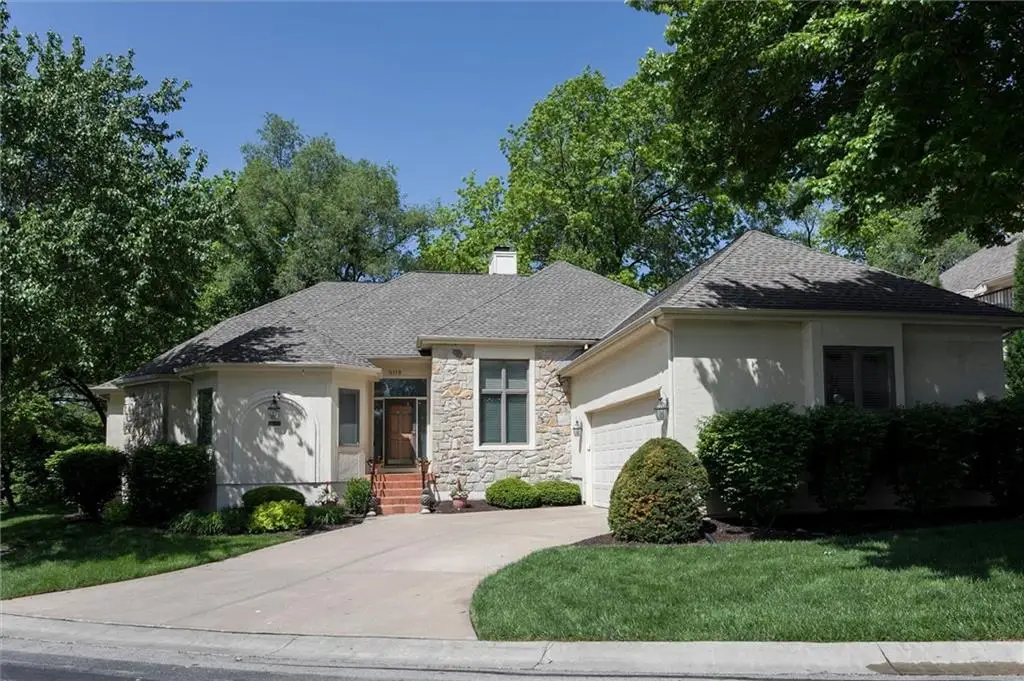 9118 Walmer Street, Overland Park, KS 66212 - #1