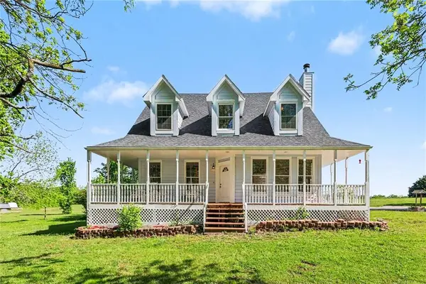 30640 W 215 Street, Gardner, KS 66030