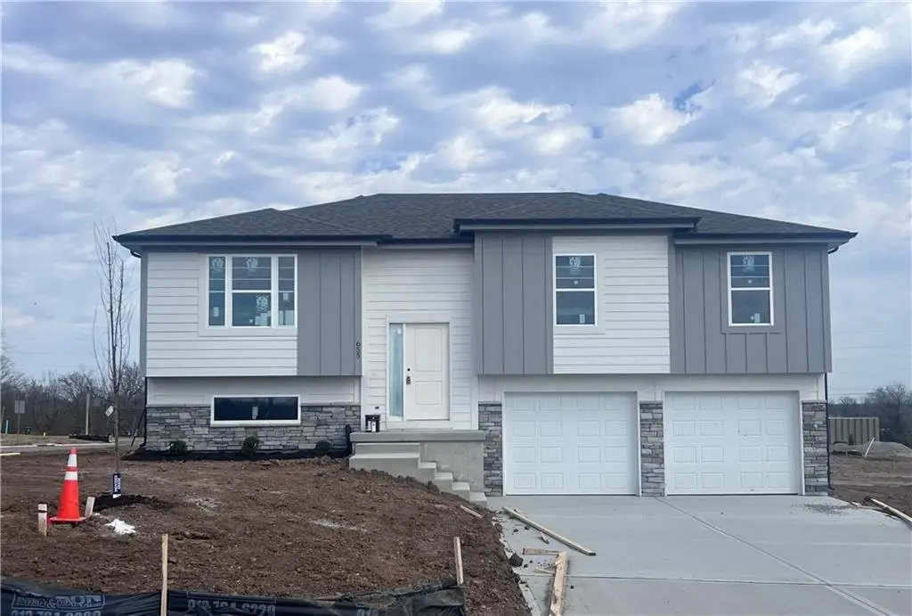 685 S Ranson Place, Independence, MO 64056 - #1