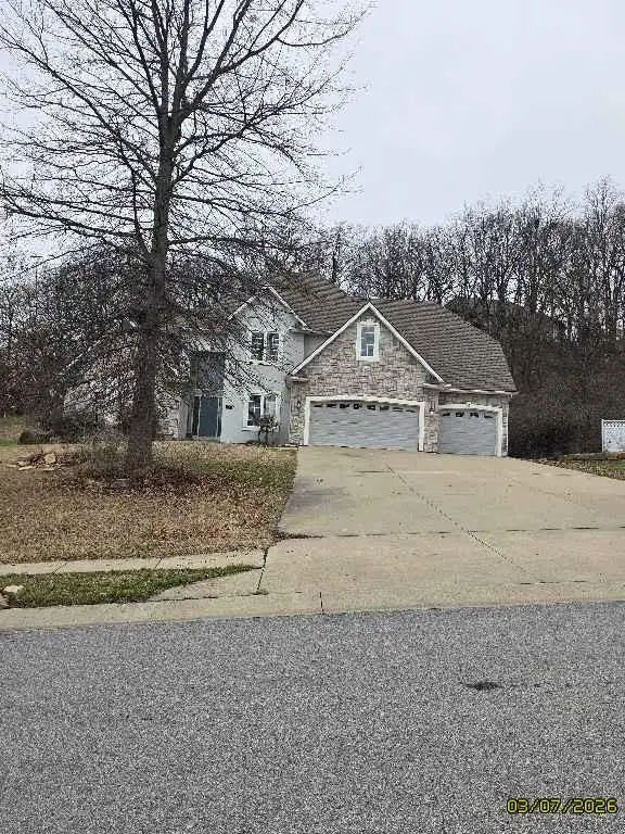 6826 N Charleston Drive, Kansas City, MO 64119 - #1