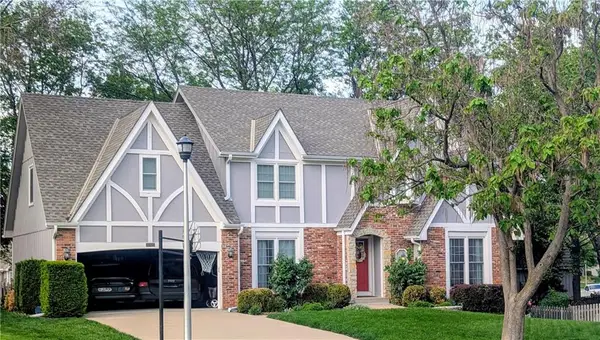 12135 Farley Street, Overland Park, KS 66213