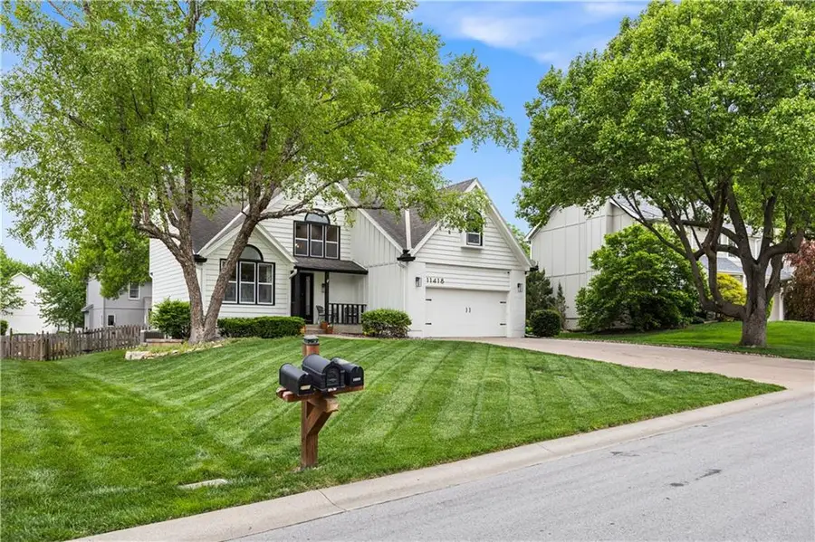 11418 King Street, Overland Park, KS 66210 - #2