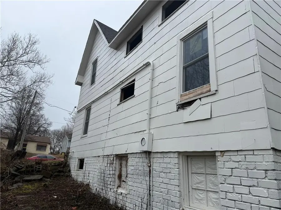 5512 Cypress Avenue, Kansas City, MO 64130 - #2