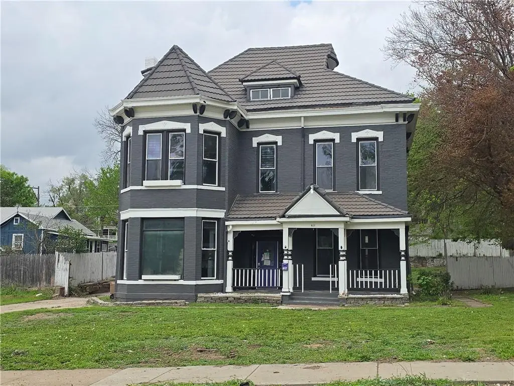 617 Parallel Street, Atchison, KS 66002 - #1