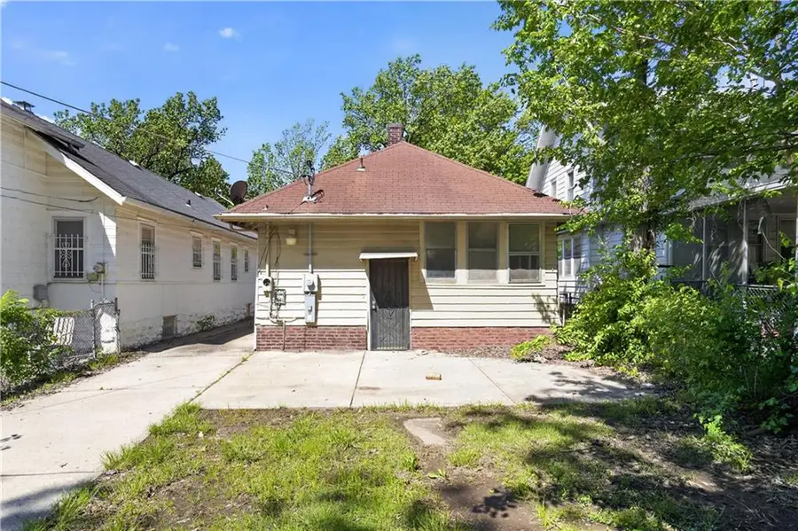 3721 Agnes Avenue, Kansas City, MO 64128 - #3