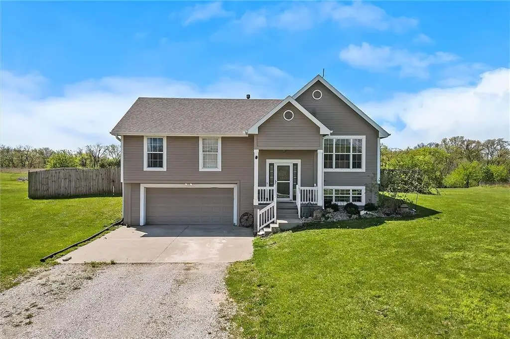32869 W 146th Street, Excelsior Springs, MO 64024 - #1