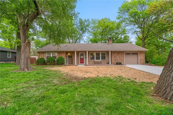 117 N Pine Street, Gardner, KS 66030
