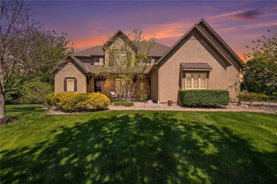 9404 W 156th Street, Overland Park, KS 66221 - #2