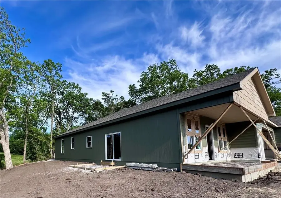 8479 Eagle Creek Drive, De Soto, KS 66018 - #3
