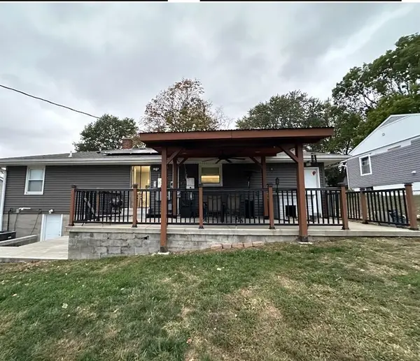 1911 S 41st Street, St Joseph, MO 64505