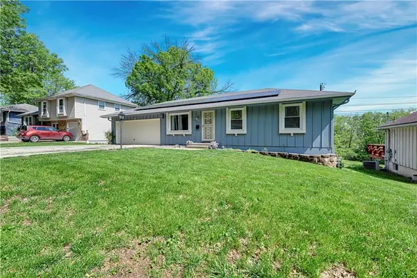 8400 E 103rd Terrace, Kansas City, MO 64134