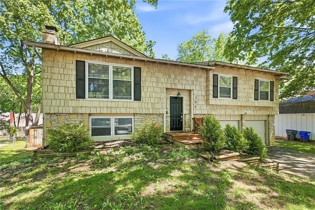 308 S Cardinal Drive, Olathe, KS 66062 - #1
