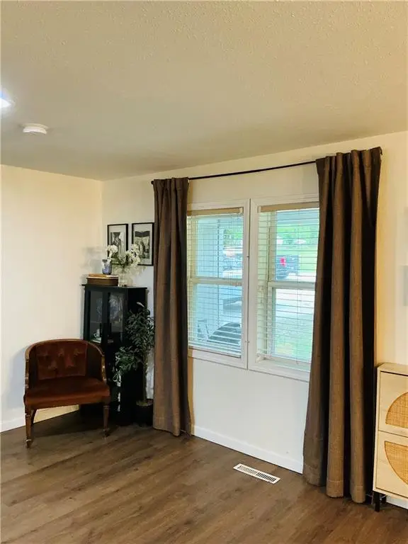 105 E Broad Street, Pleasanton, KS 66075 - #3