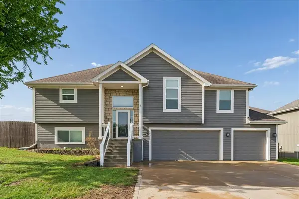 10503 Augusta Drive, Kansas City, KS 66109