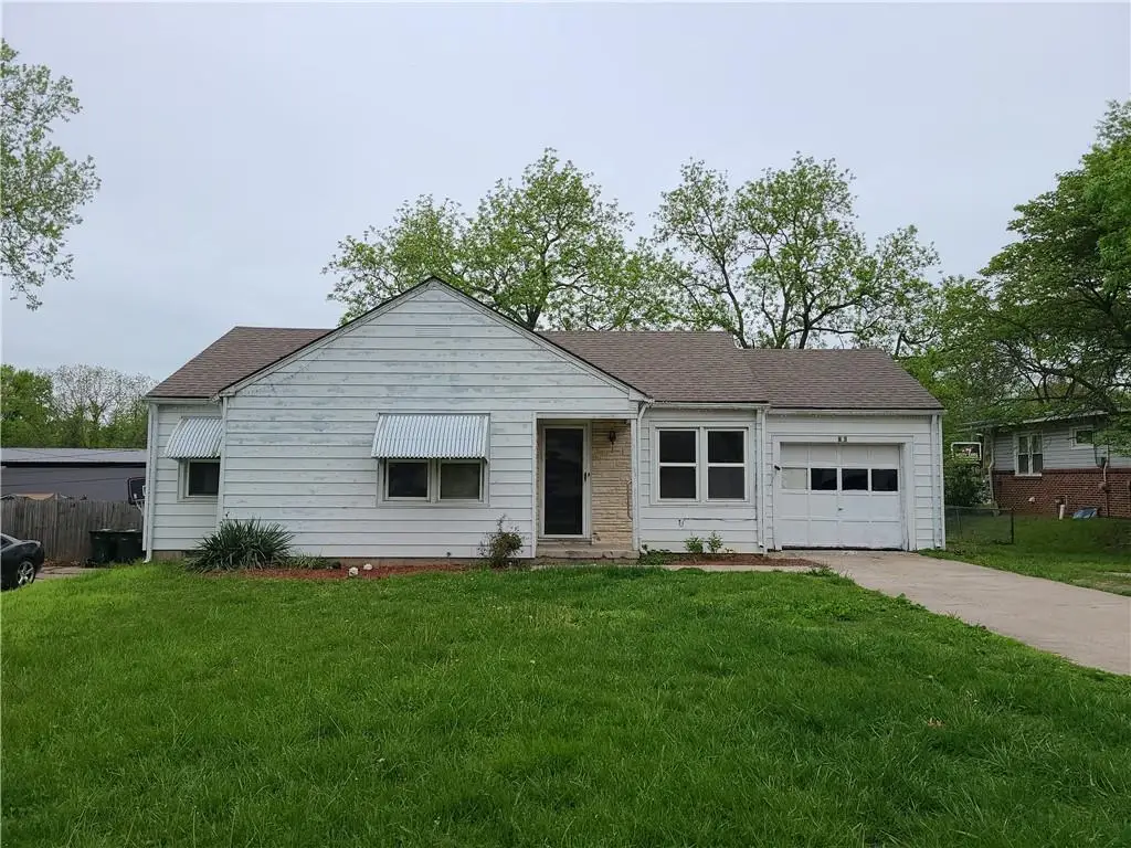 103 Grant Drive, Warrensburg, MO 64093 - #1