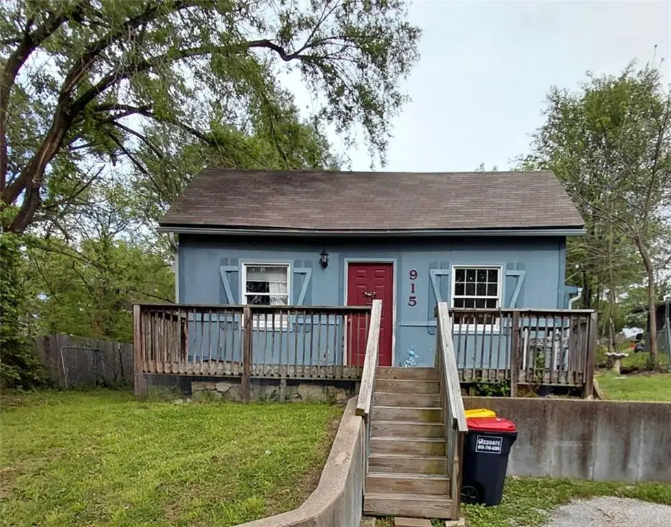 915 Homestead Avenue, Excelsior Springs, MO 64024 - #1
