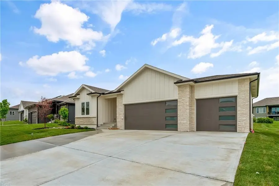 4125 NE Dearborn Lane, Lees Summit, MO 64064 - #3