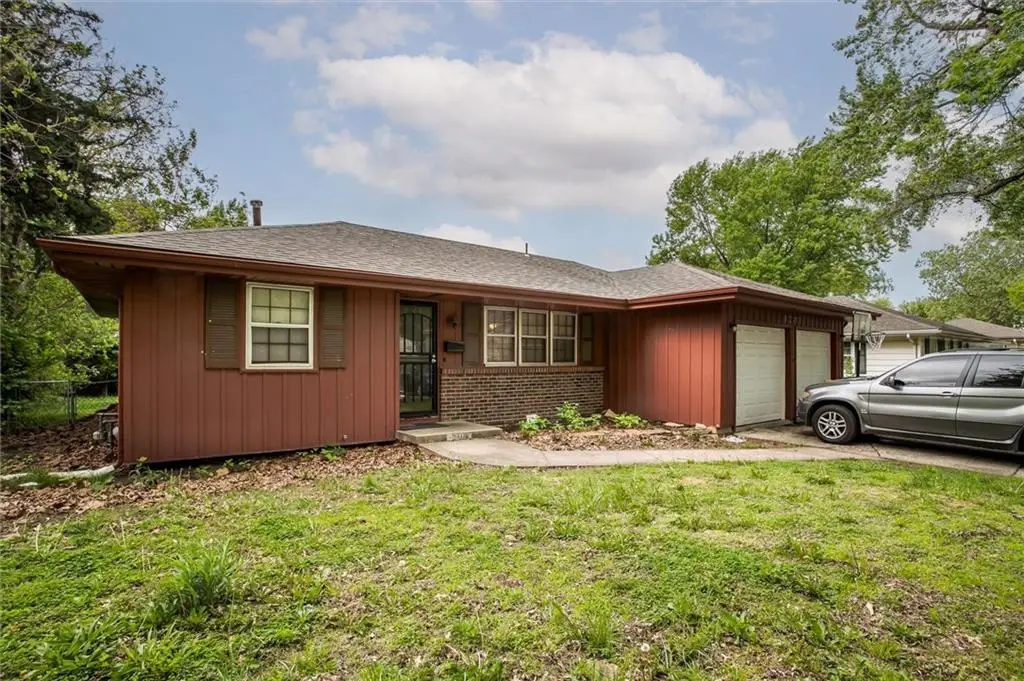 5701 E 100th Street, Kansas City, MO 64137 - #1