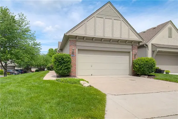 7226 W 144th Terrace, Overland Park, KS 66223