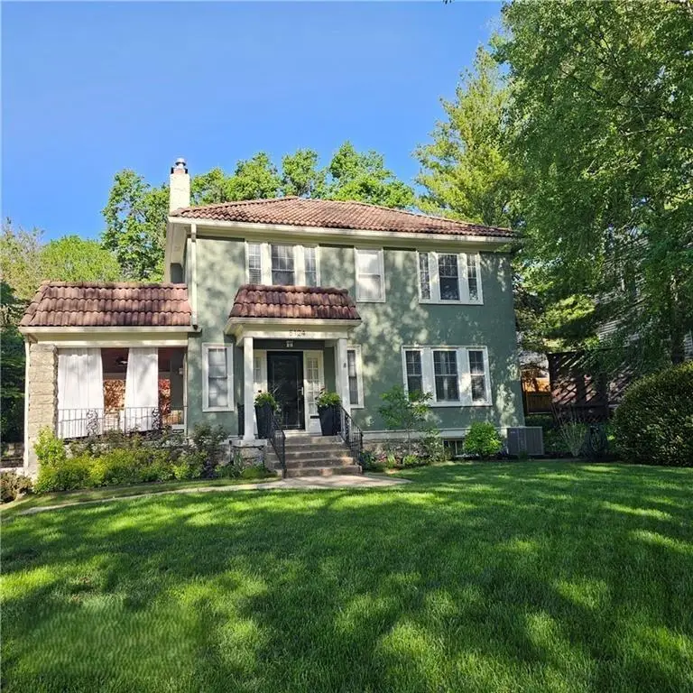 5124 Brookside Boulevard, Kansas City, MO 64112 - #1