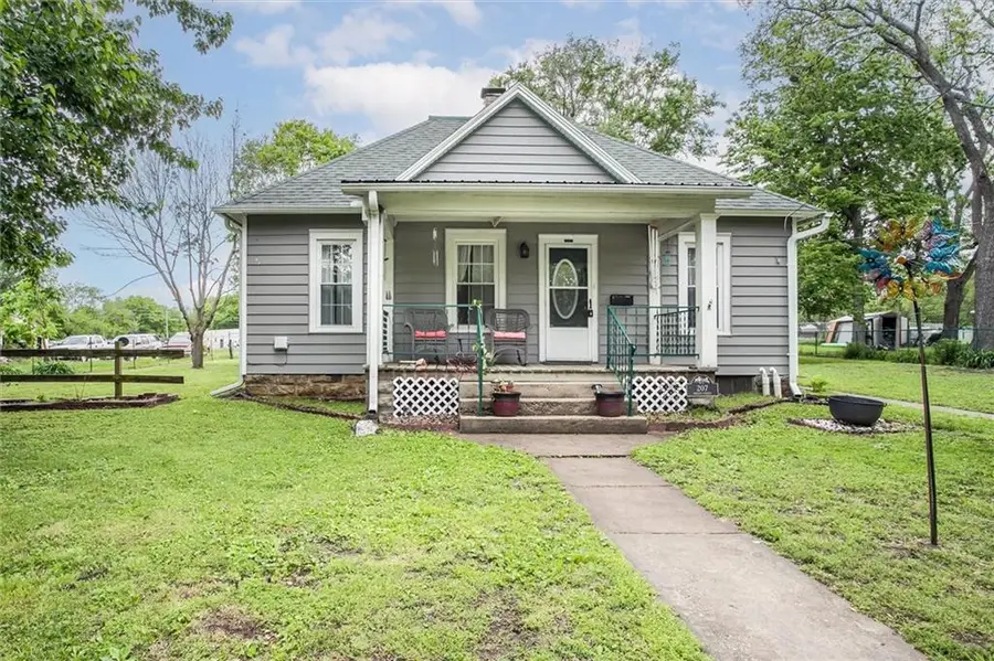 207 Phelps Street, Windsor, MO 65360 - #2