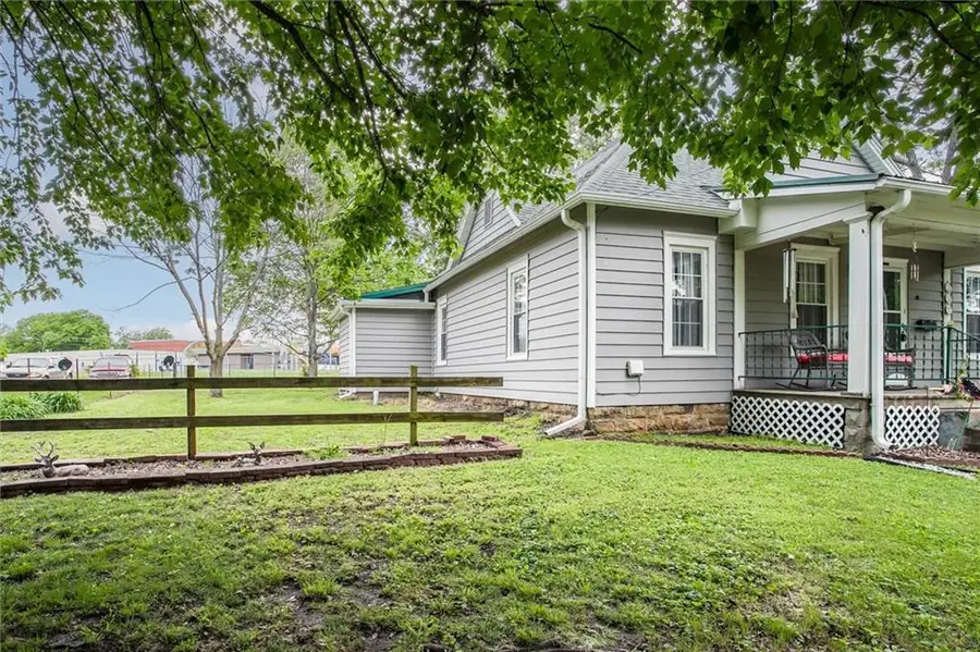 207 Phelps Street, Windsor, MO 65360 - #3