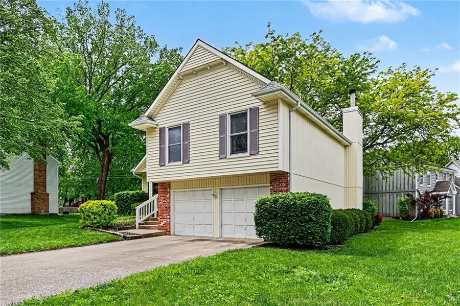 503 N Mesquite Street, Olathe, KS 66061 - #2