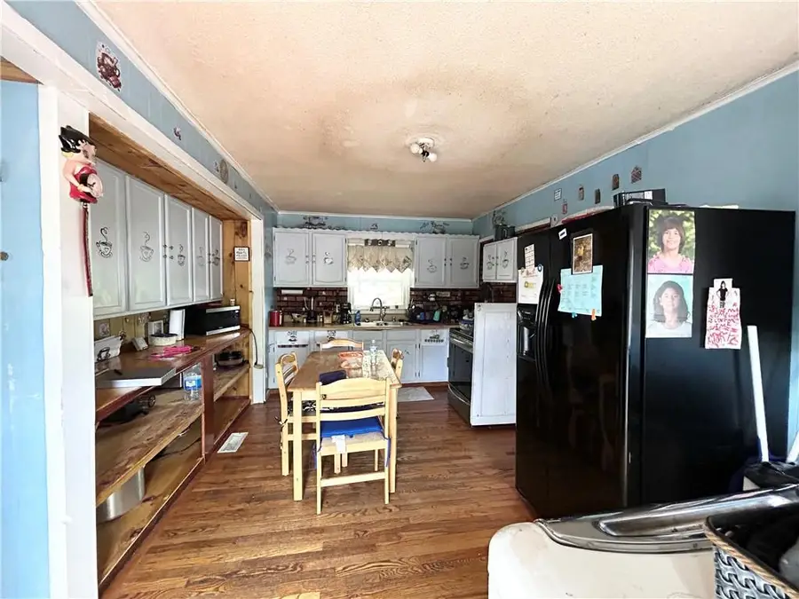 1505 Mason Road, Saint Joseph, MO 64504 - #2