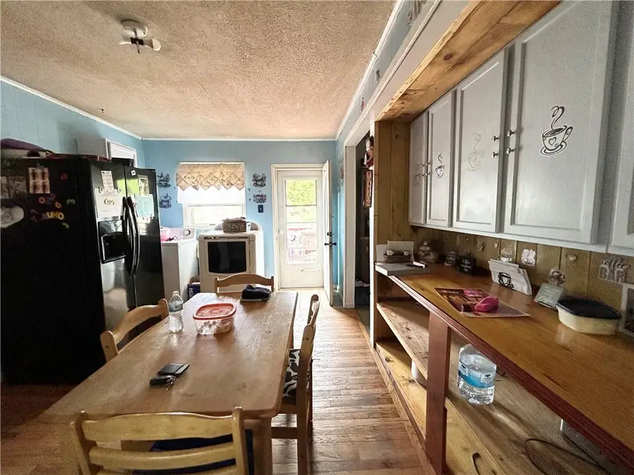 1505 Mason Road, Saint Joseph, MO 64504 - #3