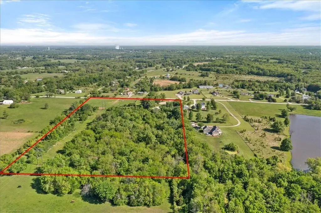 25909 E 203rd Street, Peculiar, MO 64083 - #1