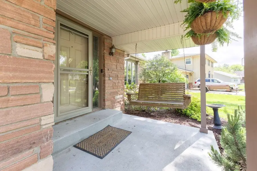 5210 Mockingbird Lane, Saint Joseph, MO 64506 - #2