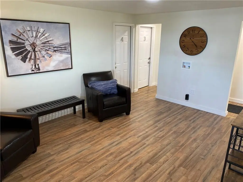 8705 E 63rd Trafficway, Kansas City, MO 64133 - #1